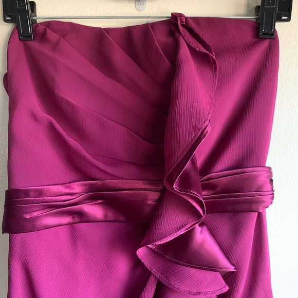 David’s Bridal Dress Front Ruffle Cascade Size 4 - Picture 3 of 10